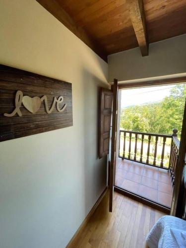 Μπαλκόνι ή βεράντα στο CASA IRIS, tranquilidad a 5' de Cangas de Onís