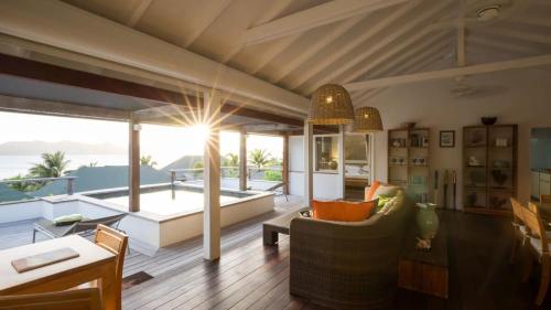 Exceptional Villa with Amazing Ocean View