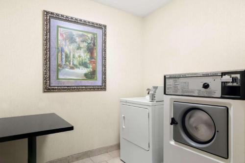 Fotografie z fotogalerie ubytování Best Western Stateline Lodge v destinaci West Siloam Springs