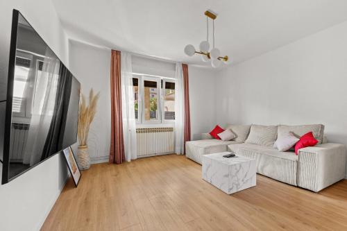 Four waves Apartment NEW