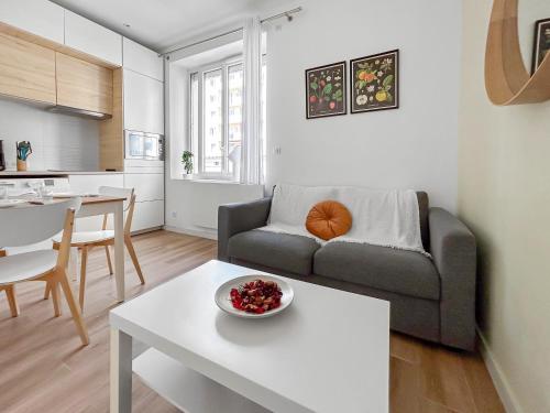 Lumineux T2 à Grenoble, Calme Et Confortable