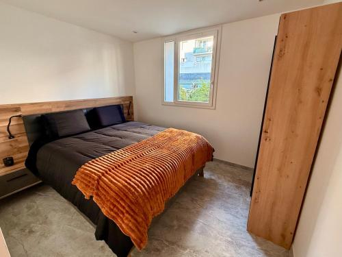 Elegant & Spacious Apartment - Paris 20