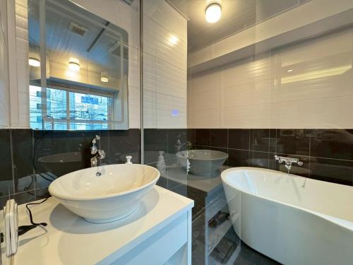 Sakura Sands Suites Hotel