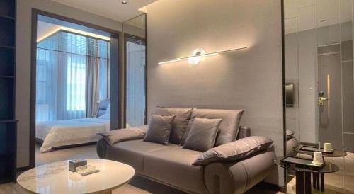 Χώρος καθιστικού στο 7 Days Inn Deyang Zhongjiang Kuishan Park
