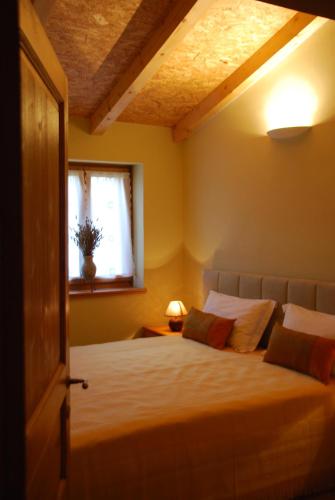Holiday House Sweet Home