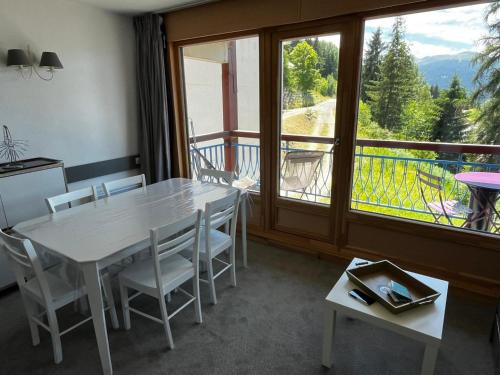 Appartement 3 pièces, 6 pers, proche télécabine, piscine - FR-1-411-184