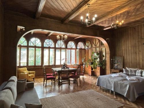 Willa Konradówka - apartamenty Dębowy, Klonowy, Kosówka, Limba, Brzozowy i Jemioła