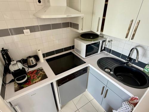 Studio 3* avec Alcôve, Balcon Face Mer, Plage à 150m - Les Sables-d'Olonne