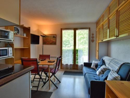 Kuchyň nebo kuchyňský kout v ubytování Confortable studio près des pistes à Bernex - FR-1-498-90