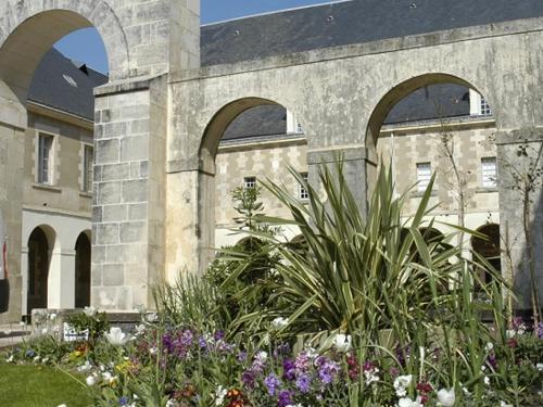 T2 avec Balcon, Parking Privé, à 800m de la Plage et 500m des Commerces - Les Sables d'Olonne