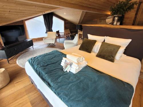 Chalet 5* aux Gets: Luxe, jacuzzi, sauna, chiens admis