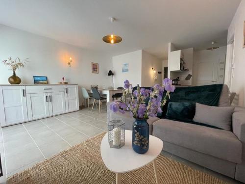 Bel Appartement T2 en Centre-Ville d'Arcachon avec Balcon, à 200m de la Plage et Proche de la Gare - FR-1-474-243