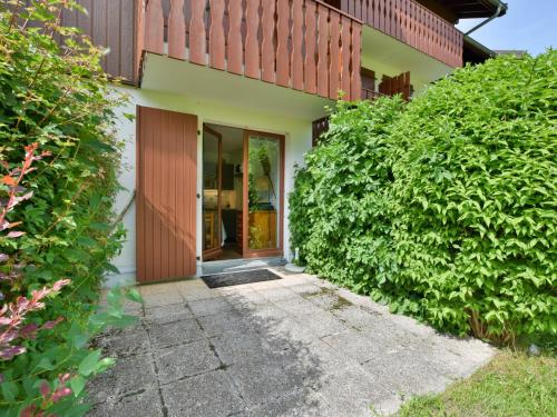 Studio cosy à Bernex avec terrasse et parking - FR-1-498-92