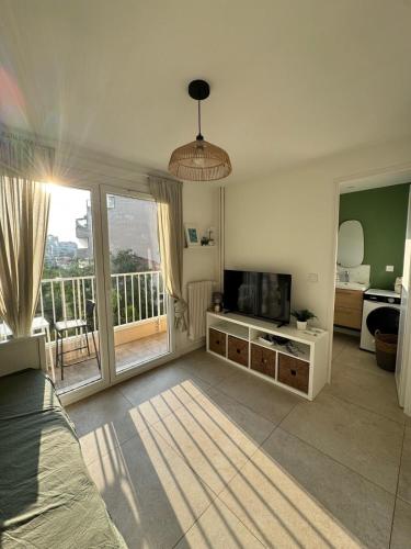 ANTIBES - Cozy 2 pièces proche plage