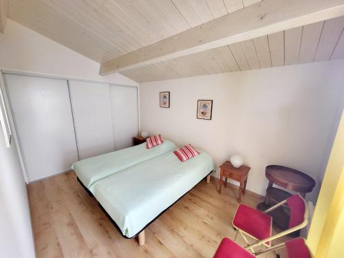 Appartement 2 pièces face mer avec balcon, parking et WIFI – Les Sables-d’Olonne