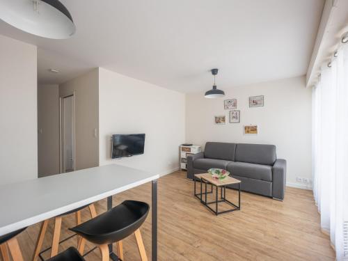 Appartement 1 chambre, balcon et accès direct à la plage