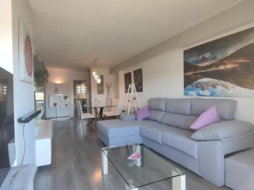 Apartamento Moderno en el Centro de Platja d'Aro - Cerca de la Playa y Parking Incluido - ES-209-54