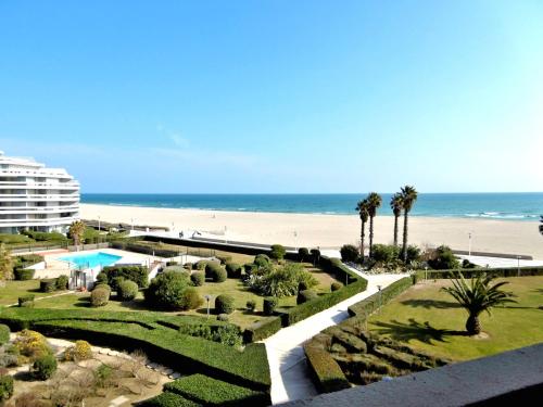 Canet - T2 cabine 5 pers, accès plage, piscine, parking - FR-1-794-118