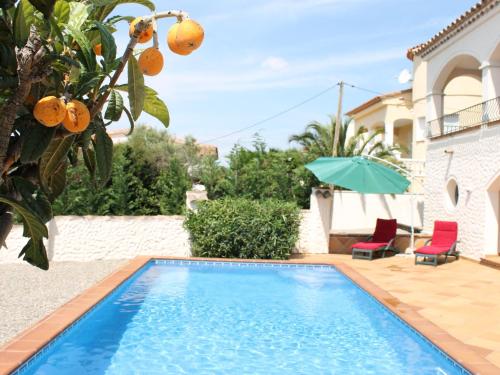 Maison Moderniste avec Piscine Privée, 6 Pers, Rosas