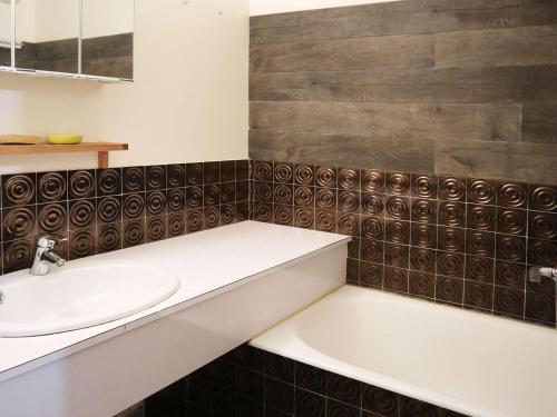 Appartement T3 8 pers - accès pistes - FR-1-322-677