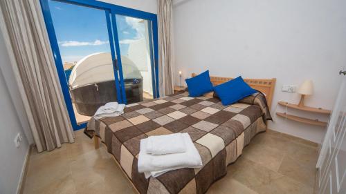 Duquesa Suites 303