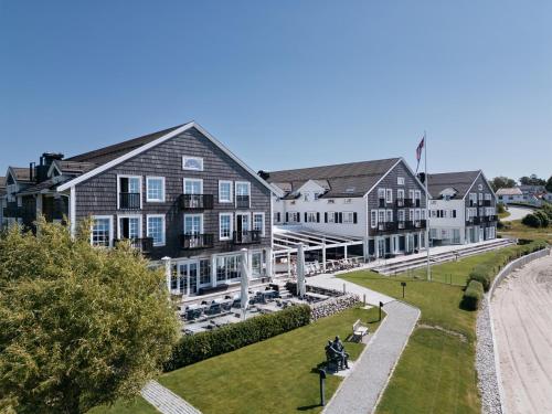 an aerial view of the inn at the beach at Støtvig Hotel in Moss