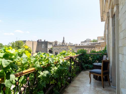 Shah Palace Luxury Museum Hotelにあるバルコニーまたはテラス