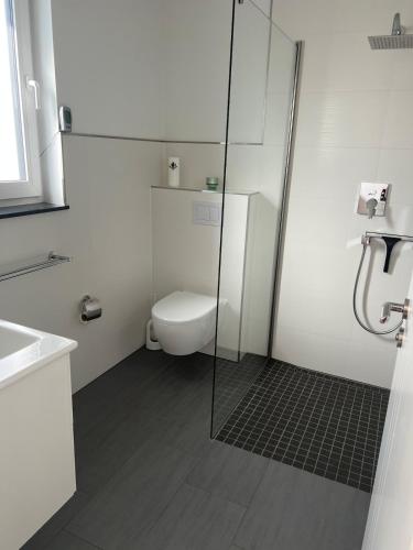Ένα μπάνιο στο Feld & Flair Apartment