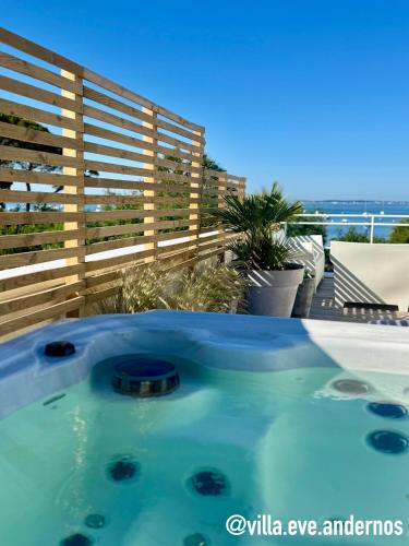 VILLA EVE Bord de plage spa piscine roof top