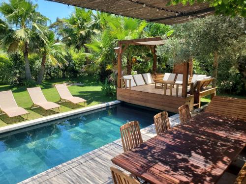 Villa 5 stars at the end of Golf