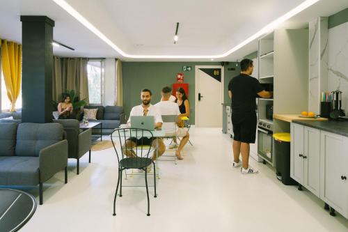 Επισκέπτες που μένουν στο U-nit Hostel Central Park
