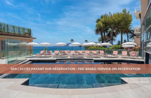 Kolam renang di atau dekat dengan Canopy by Hilton Cannes
