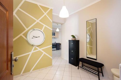 Kalamata City Nest - Ypapanti Cozy & Bright Getaway