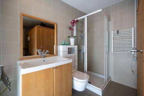 Bilik mandi di Gli Archi House & Spa