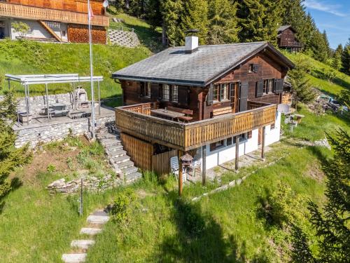 シャレーが所在する建物