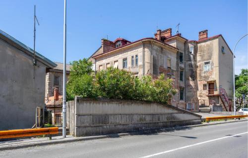 3 Bedroom Gorgeous Apartment In Rijeka
