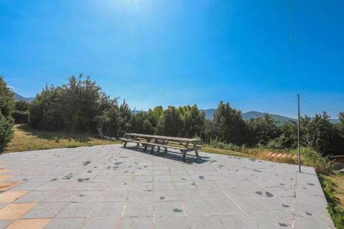 Φυσικό τοπίο κοντά σε αυτή η παραθεριστική κατοικία