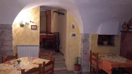 Kép Agriturismo La Fattoria szállásáról San Donato Val di Cominóban a galériában