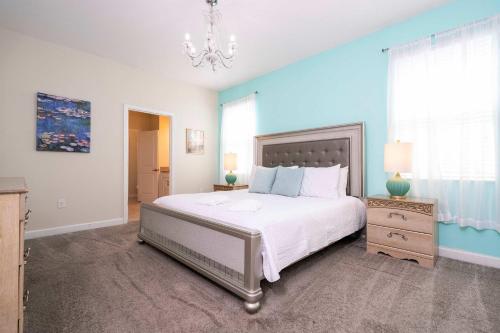 8BR Resort - Cinema, Themed Rooms, Jacuzzi & Game Room! photo 40