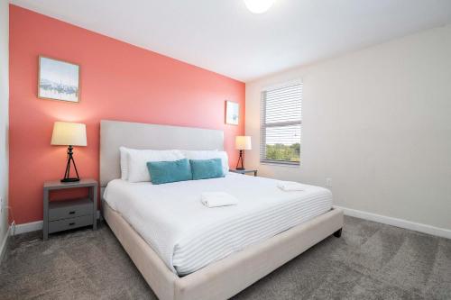 8BR Resort - Cinema, Themed Rooms, Jacuzzi & Game Room! photo 10