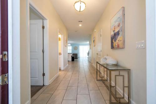 8BR Resort - Cinema, Themed Rooms, Jacuzzi & Game Room! photo 130