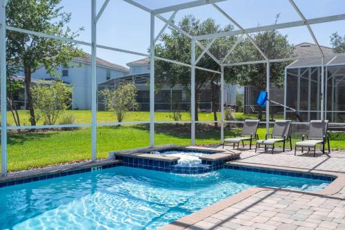 8BR Resort - Cinema, Themed Rooms, Jacuzzi & Game Room! photo 72