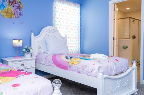 8BR Resort - Cinema, Themed Rooms, Jacuzzi & Game Room! photo 101