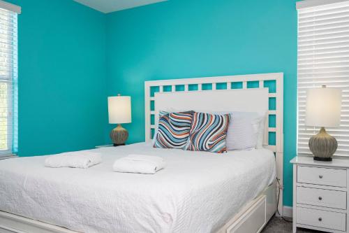 8BR Resort - Cinema, Themed Rooms, Jacuzzi & Game Room! photo 112