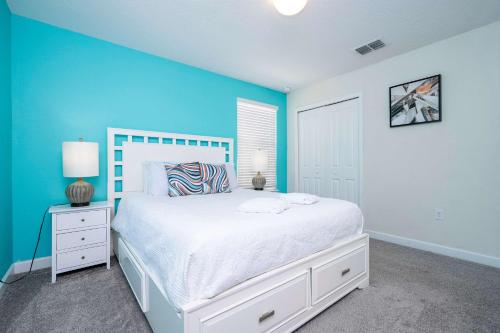 8BR Resort - Cinema, Themed Rooms, Jacuzzi & Game Room! photo 113