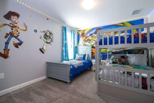 8BR Resort - Cinema, Themed Rooms, Jacuzzi & Game Room! photo 119
