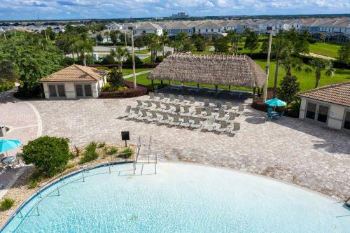 8BR Resort - Cinema, Themed Rooms, Jacuzzi & Game Room! photo 138