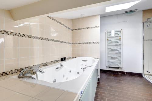 Bluestay 223 - Superb apartment in Paris