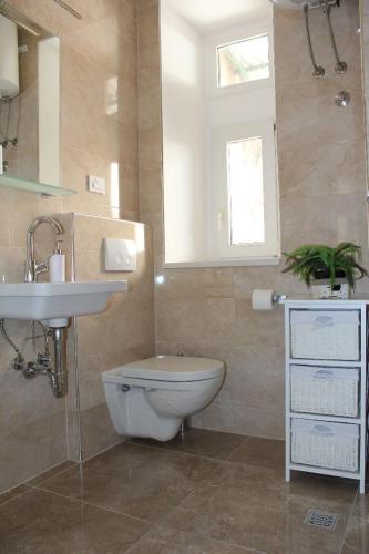 O baie la Apartment Iva