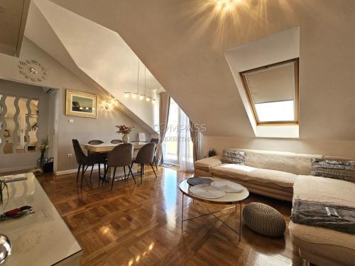 Leggero with open sea view